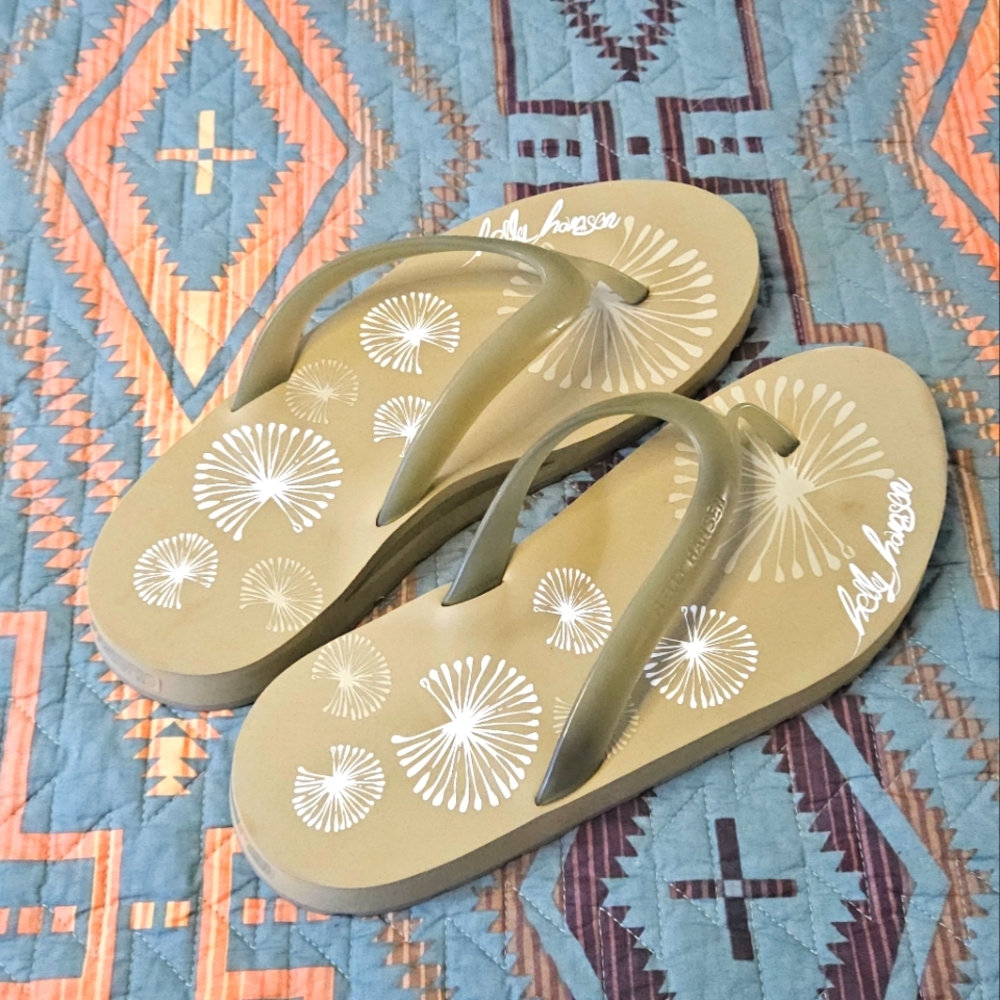 NWOT Helly Hansen‎ Flip Flops